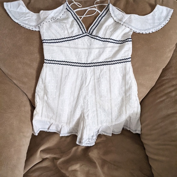 Saylor Shayna Zigzag Romper White Navy Size Small - Picture 4 of 5